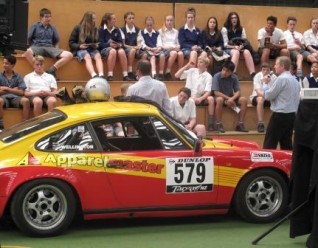 Preens Apparelmaster road safety